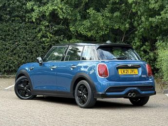 MINI Hatch 2.0 Cooper S Classic Steptronic Euro 6 (s/s) 5dr