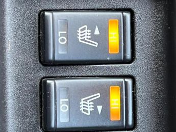 Nissan Juke 1.6 Tekna XTRON Euro 6 5dr