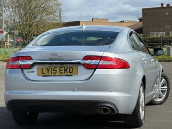 Jaguar XF 2.2d Luxury Auto Euro 5 (s/s) 4dr