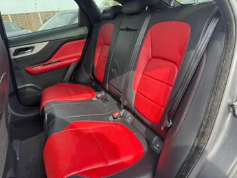 Jaguar F-PACE 2.0 D180 R-Sport Auto AWD Euro 6 (s/s) 5dr