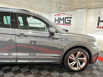 Volkswagen Tiguan 2.0 TDI R-Line Tech DSG Euro 6 (s/s) 5dr