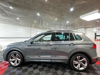 Volkswagen Tiguan 2.0 TDI R-Line Tech DSG Euro 6 (s/s) 5dr