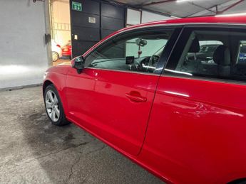 Audi A3 2.0 TDI Sport S Tronic Euro 5 (s/s) 3dr