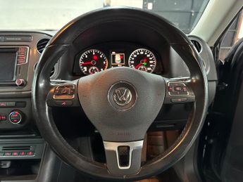 Volkswagen Tiguan 2.0 TDI BlueMotion Tech Match Edition DSG 4WD Euro 6 (s/s) 5dr