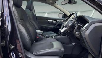 Nissan Qashqai 1.2 DIG-T N-Connecta XTRON Euro 6 (s/s) 5dr