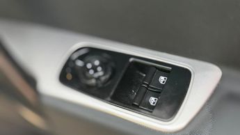 Alfa Romeo MiTo 875 TB TwinAir Distinctive Euro 6 (s/s) 3dr