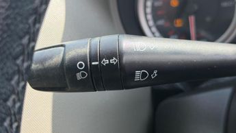 Alfa Romeo MiTo 875 TB TwinAir Distinctive Euro 6 (s/s) 3dr