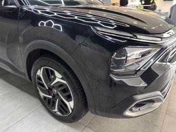 Citroen C4 1.2 PureTech Shine Plus EAT8 Euro 6 (s/s) 5dr