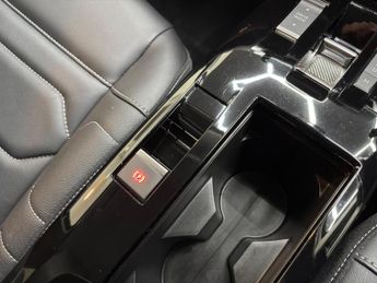 Citroen C4 1.2 PureTech Shine Plus EAT8 Euro 6 (s/s) 5dr