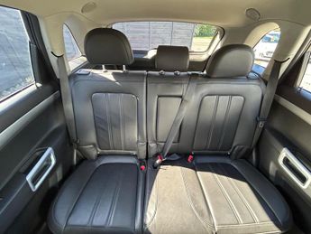 Vauxhall Antara 2.2 CDTi Diamond 2WD Euro 5 (s/s) 5dr