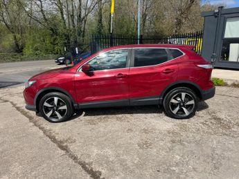 Nissan Qashqai 1.5 dCi n-tec 2WD Euro 5 (s/s) 5dr