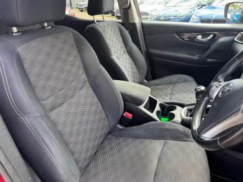 Nissan Qashqai 1.5 dCi n-tec 2WD Euro 5 (s/s) 5dr