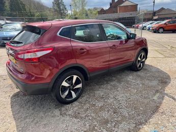 Nissan Qashqai 1.5 dCi n-tec 2WD Euro 5 (s/s) 5dr