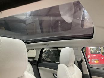 Land Rover Range Rover Evoque 2.0 TD4 SE Tech Auto 4WD Euro 6 (s/s) 5dr