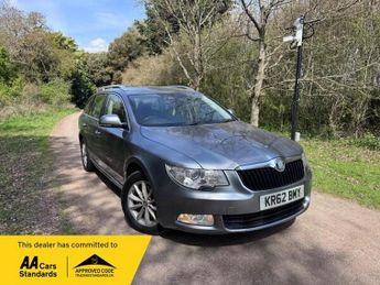 Skoda Superb 2.0 TDI Elegance DSG Euro 5 5dr