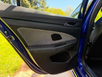 Volkswagen Golf 2.0 TSI R DSG 4Motion Euro 6 (s/s) 5dr