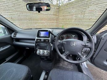 HONDA CR-V 2.0 i-VTEC Sport SUV 5dr Petrol Automatic (220 g/km, 150 bhp) 12