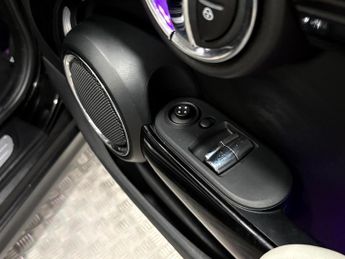 MINI Hatch 2.0 Cooper S Exclusive Steptronic Euro 6 (s/s) 3dr