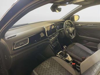 Volkswagen T-Roc 1.5 TSI R-Line SUV 5dr Petrol Manual Euro 6 (s/s) (150 ps)