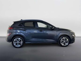 Hyundai KONA 64kWh Premium SUV 5dr Electric Auto (10.5kW Charger) (204 ps)