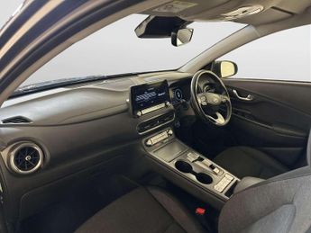 Hyundai KONA 64kWh Premium SUV 5dr Electric Auto (10.5kW Charger) (204 ps)