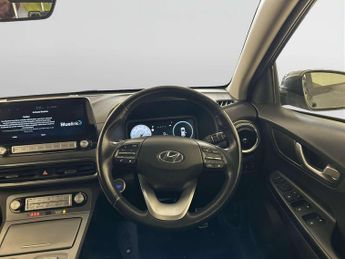 Hyundai KONA 64kWh Premium SUV 5dr Electric Auto (10.5kW Charger) (204 ps)