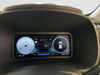 Hyundai KONA 64kWh Premium SUV 5dr Electric Auto (10.5kW Charger) (204 ps)