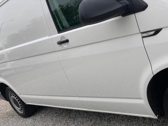 Volkswagen Transporter 2.0 TDI T32 BlueMotion Tech Startline FWD LWB Euro 6 (s/s) 5dr
