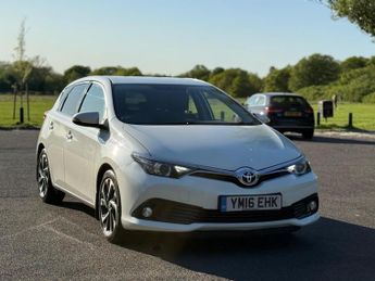 Toyota Auris 1.6 D-4D Design Euro 6 (s/s) 5dr