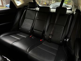 Lexus NX 2.5 300h Premier E-CVT 4WD Euro 6 (s/s) 5dr