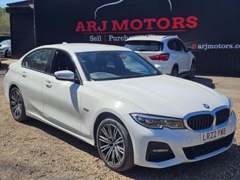 BMW 330 2.0 330e 12kWh M Sport Auto Euro 6 (s/s) 4dr
