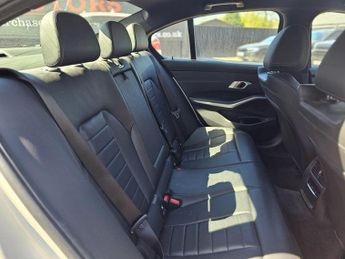 BMW 3 Series 2.0 330e 12kWh M Sport Auto Euro 6 (s/s) 4dr