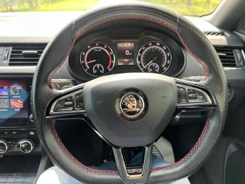 Skoda Octavia 2.0 TSI vRS DSG Euro 6 (s/s) 5dr