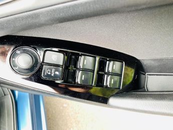 Mazda Mazda3 2.2 SKYACTIV-D SE-L Nav Auto Euro 6 (s/s) 5dr