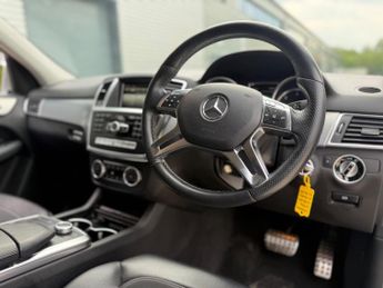 Mercedes-Benz M Class 3.0 ML350 V6 BlueTEC AMG Sport G-Tronic 4WD Euro 6 (s/s) 5dr