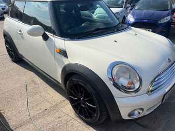 MINI Hatch 1.6 Cooper Steptronic Euro 4 3dr