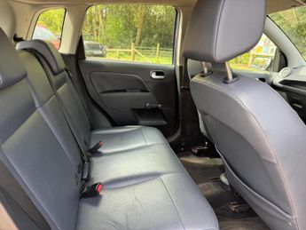 Ford Fiesta 1.6 Ghia 5dr