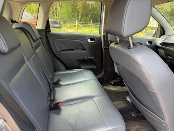 Ford Fiesta 1.6 Ghia 5dr