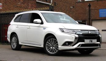Mitsubishi Outlander 2.4h TwinMotor 13.8kWh Dynamic Safety CVT 4WD Euro 6 (s/s) 5dr