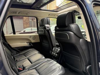Land Rover Range Rover 3.0 TD V6 Autobiography Auto 4WD Euro 6 (s/s) 5dr