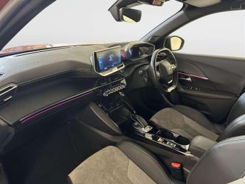 Peugeot E-2008 50kWh GT Premium SUV 5dr Electric Auto (136 ps)
