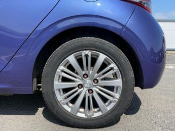 Peugeot 208 1.2 PureTech Allure Euro 6 5dr