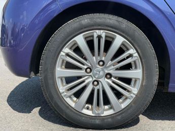 Peugeot 208 1.2 PureTech Allure Euro 6 5dr