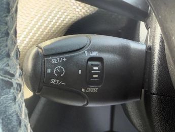 Peugeot 208 1.2 PureTech Allure Euro 6 5dr