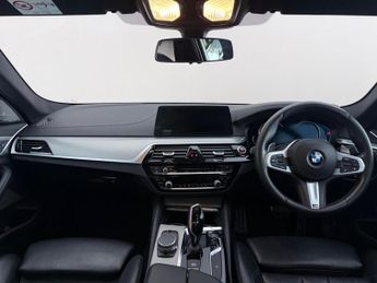 BMW 5 Series 2.0 520d M Sport Auto Euro 6 (s/s) 4dr