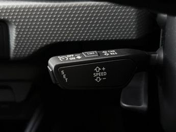 Audi A1 1.0 TFSI 30 S line Sportback S Tronic Euro 6 (s/s) 5dr