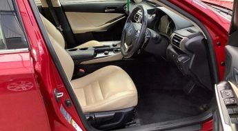 Lexus IS 2.5 300h Executive Edition Saloon 4dr Petrol Hybrid E-CVT Euro 5