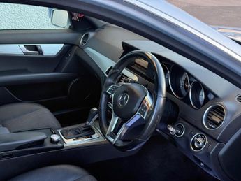 Mercedes-Benz C Class 2.1 C250 CDI BlueEfficiency AMG Sport G-Tronic+ Euro 5 (s/s) 4dr