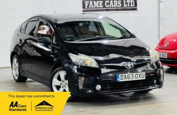 Toyota Prius 1.8 VVT-h T Spirit CVT Euro 5 (s/s) 5dr