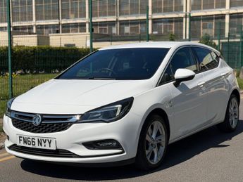 Vauxhall Astra 1.6 CDTi BlueInjection SRi Nav Euro 6 (s/s) 5dr